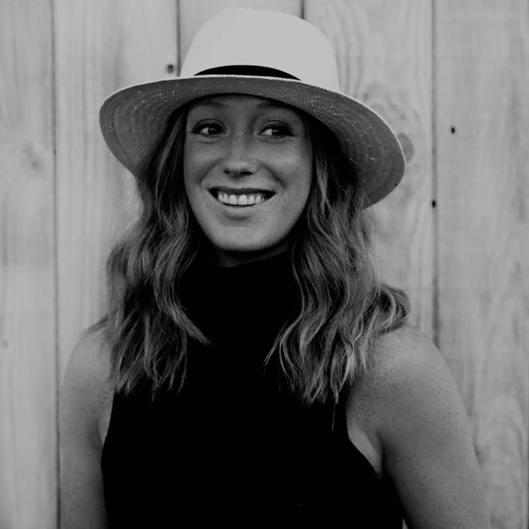 Meet your Posher, Maggie - Picture 1 of 1